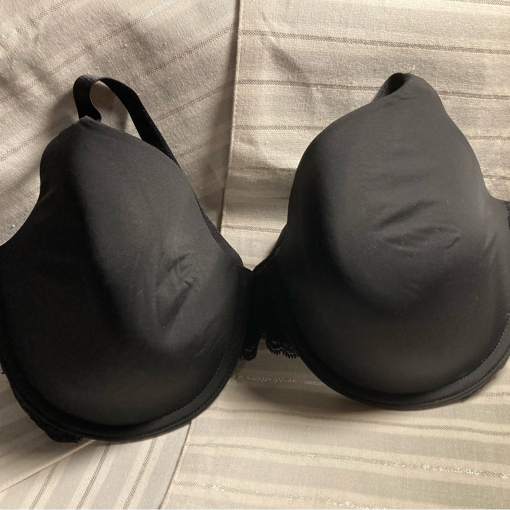 GAP Black Full-Coverage Bra Intimates & Sleepwear